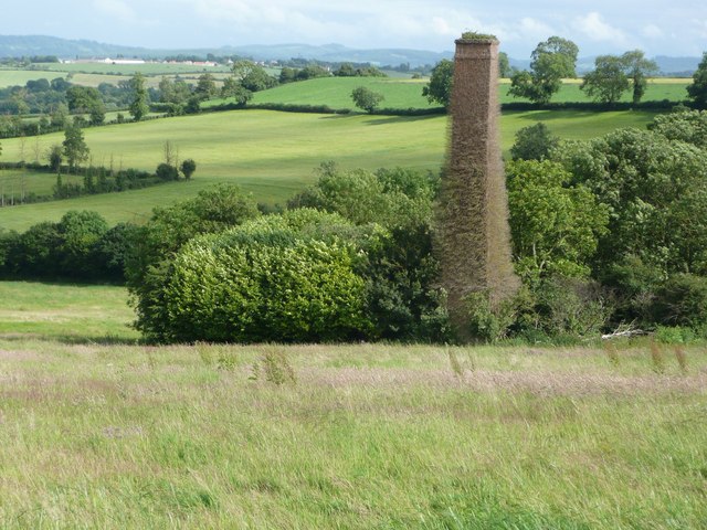 Old_mine_chimney